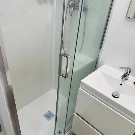 Almirante Reis - Arroios * Lissabon