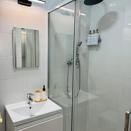 Almirante Reis - Arroios Homestay *