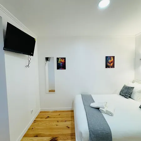 Quarto em Acomodações Particulares Almirante Reis - Arroios Lisboa