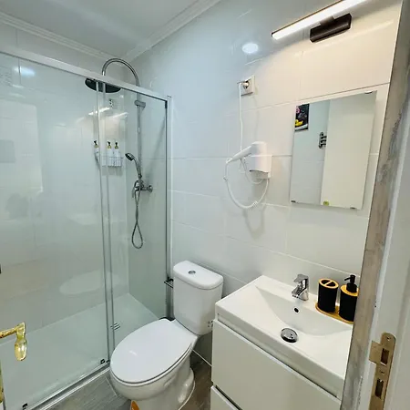 Pansiyon Almirante Reis - Arroios *