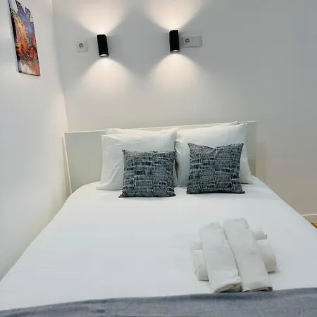 Pansiyon Almirante Reis - Arroios *